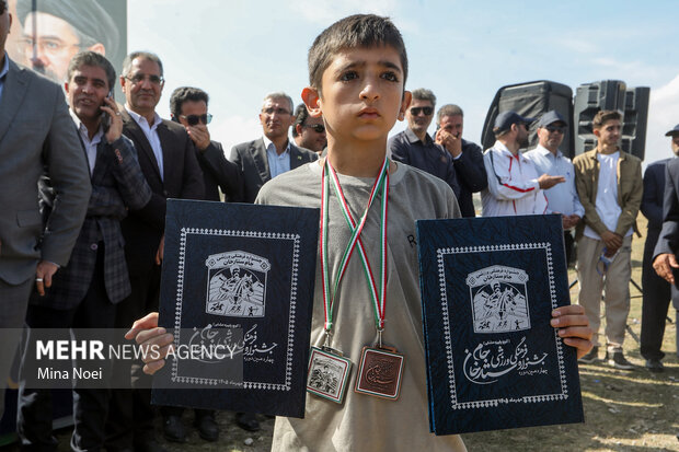 جشنواره فرهنگی ورزشی جام <a href='https://sayeb.ir/tag/%d8%b3%d8%aa%d8%a7%d8%b1%d8%ae%d8%a7%d9%86'></div>ستارخان</a> در ورزقان