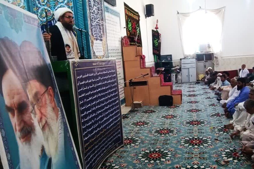 امام جمعه بزمان: رفع مشکل آب شرب مطالبه جدی مردم است