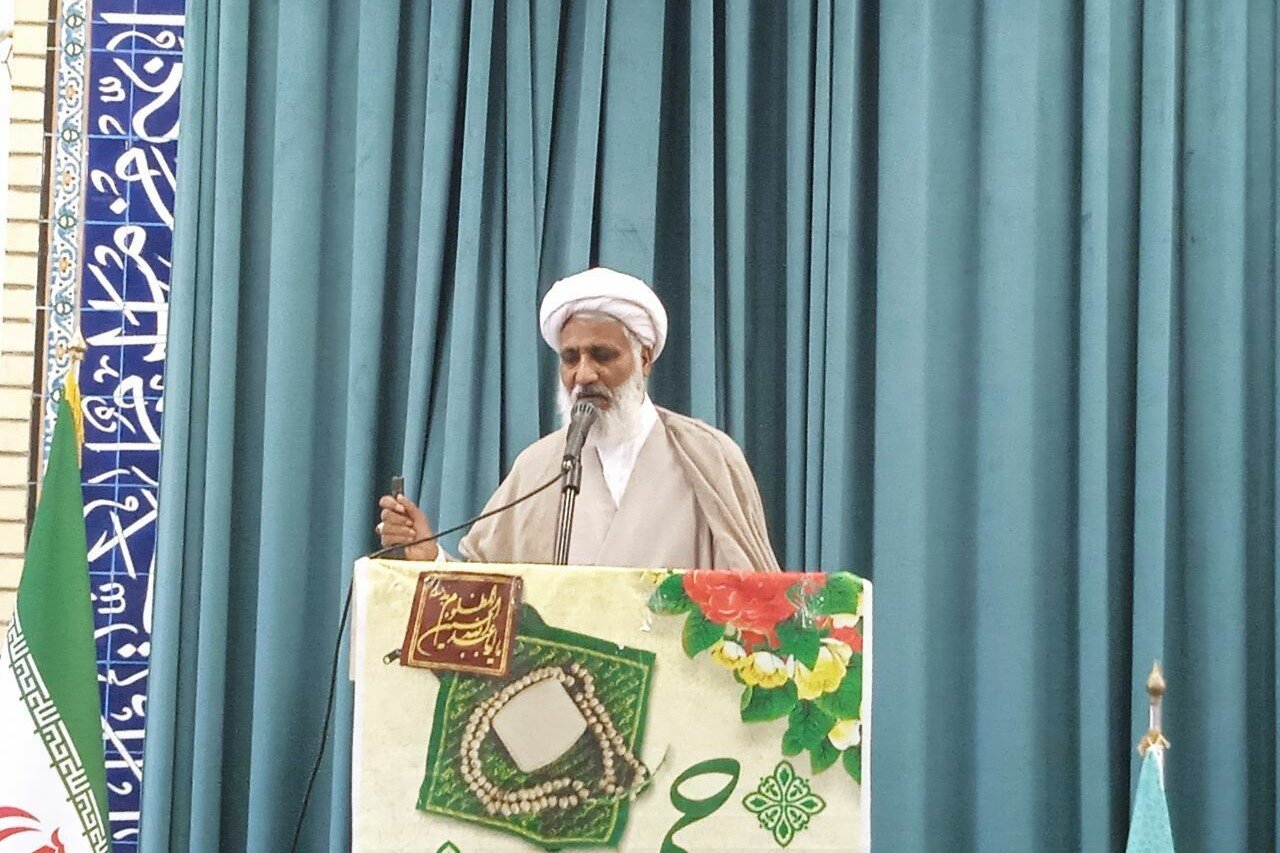 بهترین راه بزرگداشت دفاع مقدس ساختن ایرانی آبادتر است