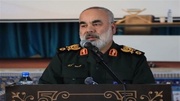 قائد القوات البرية في الحرس الثوري: الحرب الهجينة التي يشنها العدو ضد إيران شاملة وواسعة النطاق