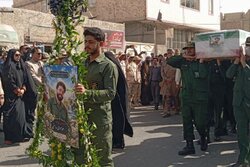 پیکر مطهر شهید «احمد هراتی زراعتی» در هامون تشییع شد