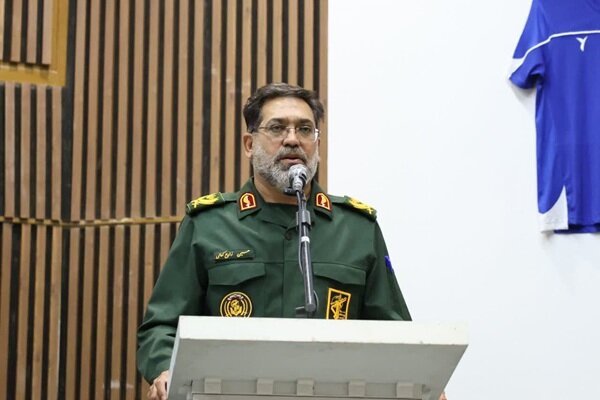بدخواهان انقلاب با تغییر الگو به دنبال تخریب باورهای نسل جوان هستند