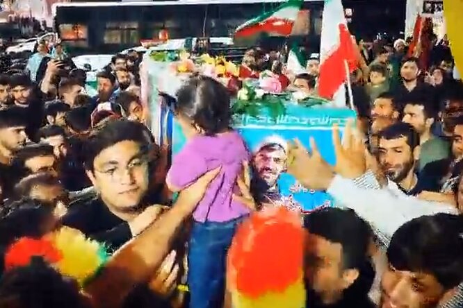 پیکر شهید «احمدرضا محمدرضایی» در بوشهر تشییع شد