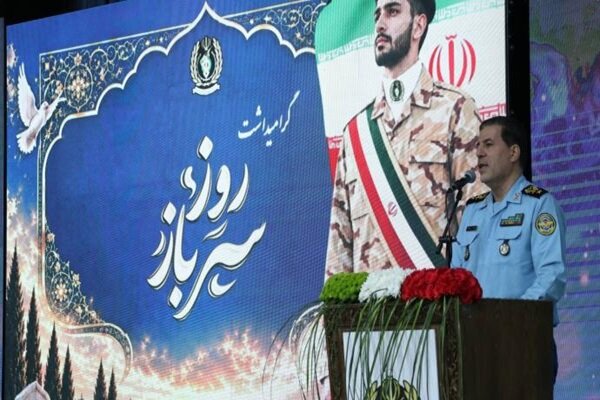 امیر معتمد: همه عرصهها میدان نبرد است امیر معتمد: همه عرصهها میدان نبرد است