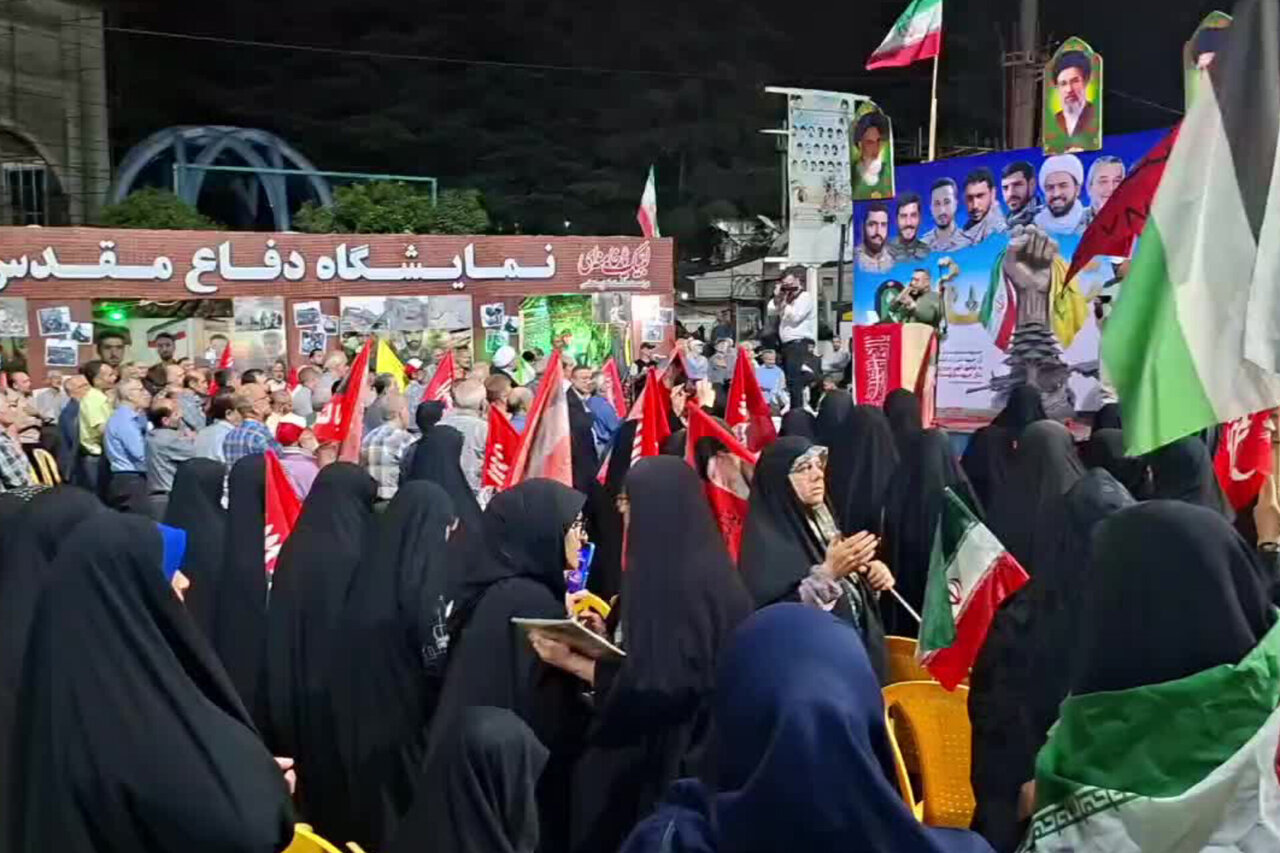 پایداری مردم چالوس در شب‌های حماسه