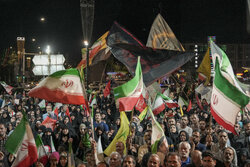 موج ۲۱۰ حضور؛ گالیکش باز هم شب را به قرار مردمی سپرد