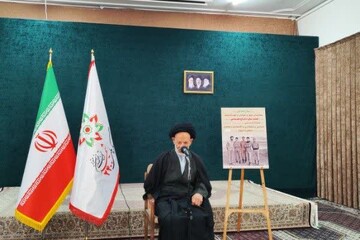 دشمن از مسیر فرهنگی به دنبال ضربه زدن به جمهوری اسلامی است 