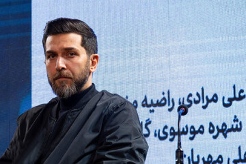 حضور در «سرو، سپید، سرخ» نوعی ادای دین است؛ قصه خائنان به وطن!