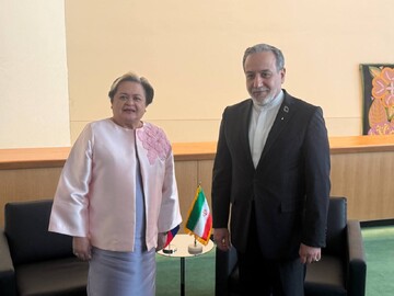 Iran, the Philippines FMs meet in New York at UNGA meeting