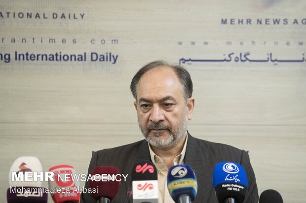 صدرالحسینی: دست ایران برای مقابله با محاصره هوایی بسته نخواهد بود صدرالحسینی: دست ایران برای مقابله با محاصره هوایی بسته نخواهد بود