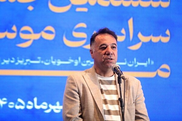 آغاز ششمین جشنواره موسیقی موغام با ادای احترام به شهدای دانشآموز
