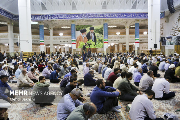 بزرگداشت آیتالله شبیری زنجانی از سوی نهادهای حوزوی در <a href='https://sayeb.ir/tag/%d9%82%d9%85'></div>قم</a>