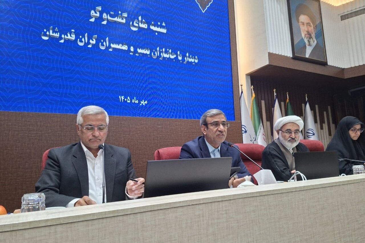 میزبانی از جانبازان بصیر در استانداری خراسان رضوی