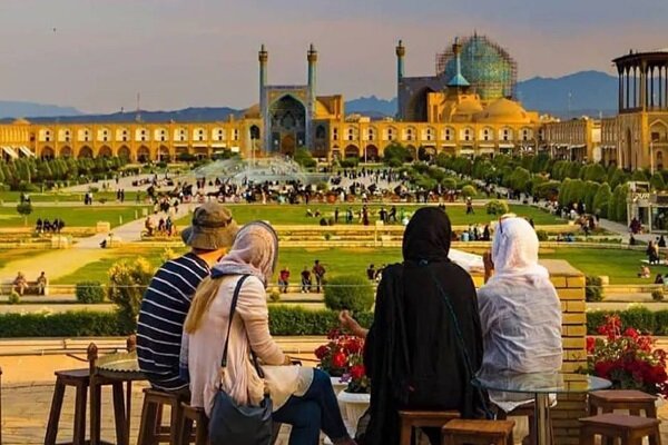 معمای گردشگری اصفهان؛ چرا افزایش ظرفیت، به افزایش سفر منجر نمی‌شود؟