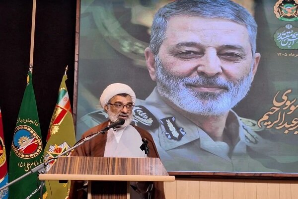 باید الگوی حکمرانی دفاعی شهید موسوی تهیه و تدوین شود