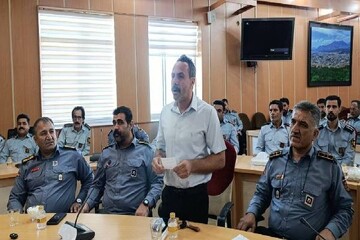 آتش‌نشانان میان فداکاری و معیشت؛ حقوق ۱۸ میلیونی در برابر سختی کار