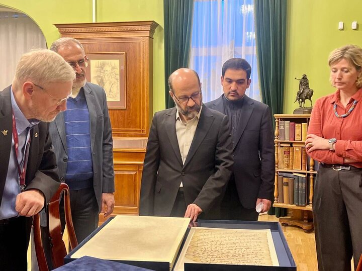 إيران وروسيا تؤكدان أهمية تعزيز التعاون بين مكتبتيهما الوطنيتين