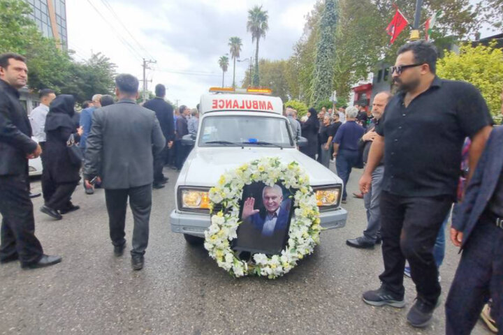پیکر احمد ناطق‌نوری در نور تشییع شد