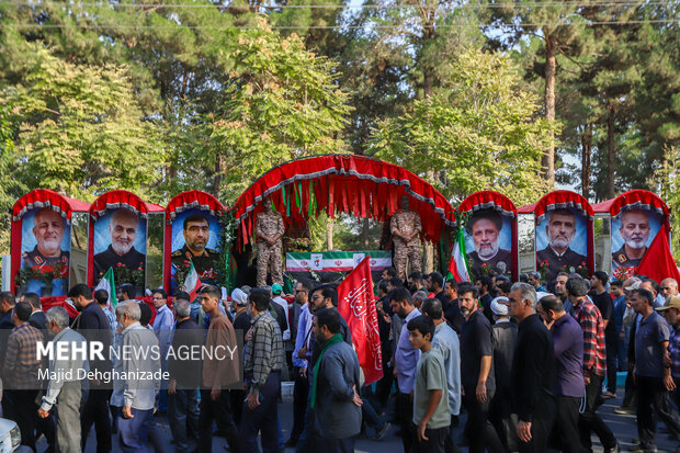 تشییع پیکر شهید «محمدمهدی رضایی» در <a href='https://sayeb.ir/tag/%db%8c%d8%b2%d8%af'></div>یزد</a>