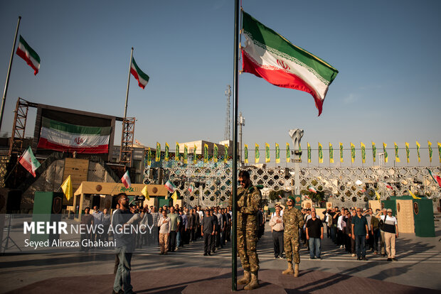 آموزش <a href='https://sayeb.ir/tag/%d8%ac%d8%a7%d9%86%d9%81%d8%af%d8%a7'></div>جان‌فدا</a>یان در <a href='https://sayeb.ir/tag/%d9%85%db%8c%d8%af%d8%a7%d9%86-%d8%a7%d9%85%d8%a7%d9%85-%d8%ad%d8%b3%db%8c%d9%86%d8%b9'>میدان امام حسین(ع)</a>
