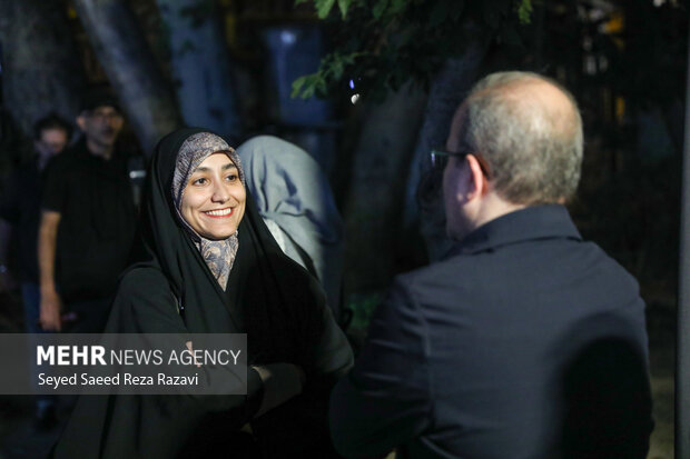 اکران <a href='https://sayeb.ir/tag/%d9%81%db%8c%d9%84%d9%85-%d8%b3%db%8c%d9%86%d9%85%d8%a7%db%8c%db%8c'></div>فیلم سینمایی</a> «جانشین»