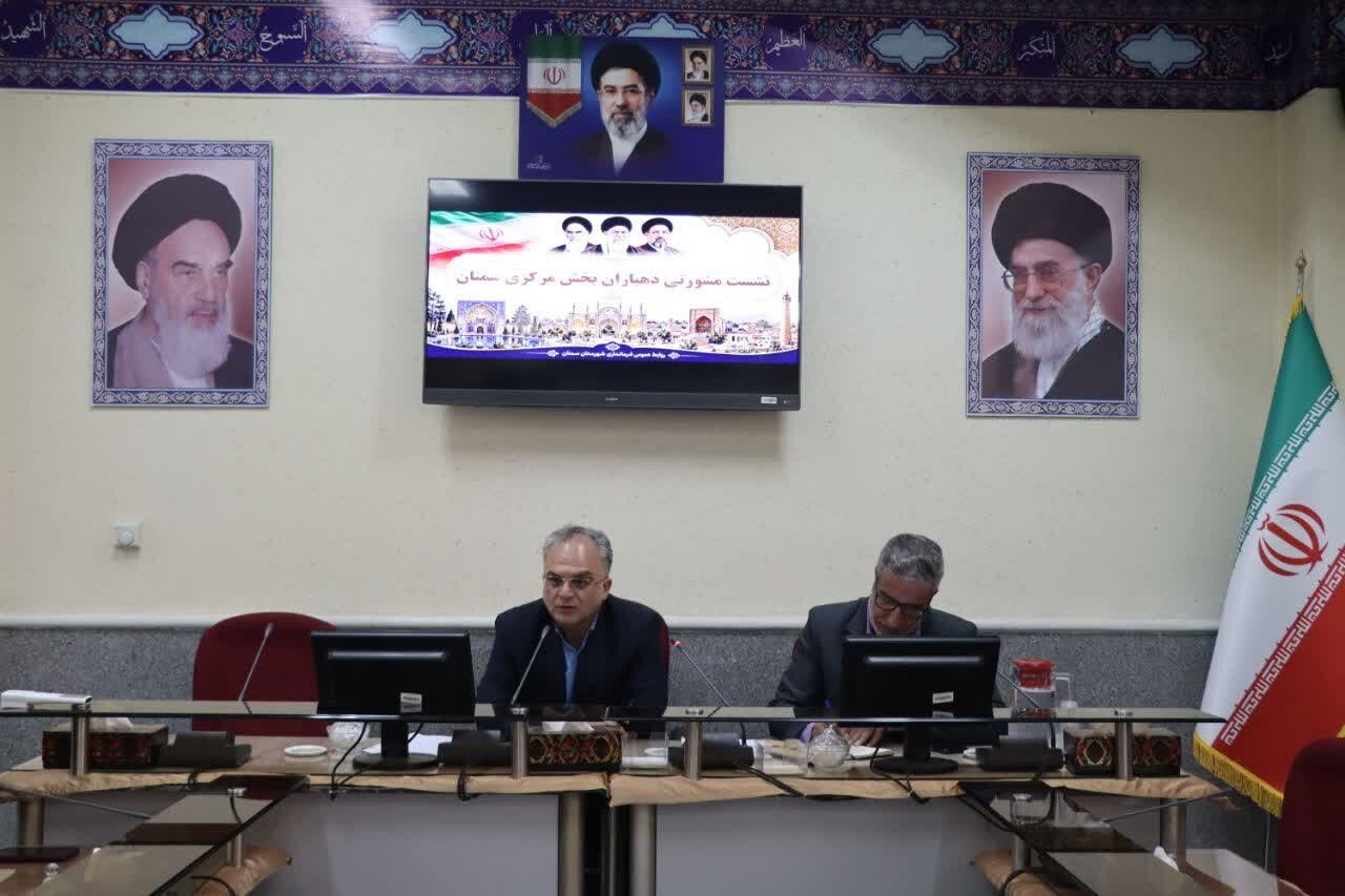 گزارش تحلیلی: صمیمیان: آمار واقعی روستاها باید مبنای توزیع عادلانه خدمات باشد | مهر - کد b745