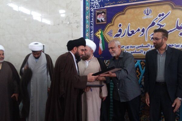 مدیر جدید حوزه علمیه سندرک معرفی شد