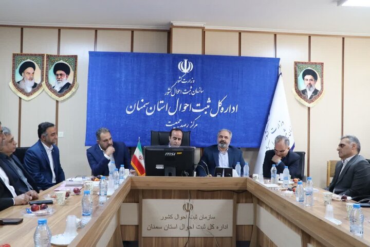 ضرورت استفاده از نیروهای بومی در ثبت احوال سمنان