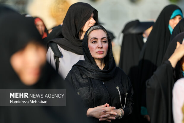 آموزش <a href='https://sayeb.ir/tag/%d8%ac%d8%a7%d9%86%d9%81%d8%af%d8%a7'></div>جان‌فدا</a>یان در <a href='https://sayeb.ir/tag/%d9%85%db%8c%d8%af%d8%a7%d9%86-%d8%a7%d9%85%d8%a7%d9%85-%d8%ad%d8%b3%db%8c%d9%86%d8%b9'>میدان امام حسین(ع)</a>
