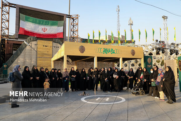 آموزش جان‌فدایان در میدان امام حسین(ع)