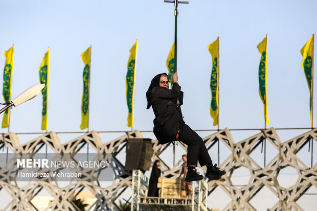 آموزش جان‌فدایان در میدان امام حسین(ع)