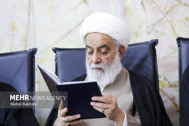 بزرگداشت هفتمین روز ارتحال آیتالله شبیری زنجانی در قم بزرگداشت هفتمین روز ارتحال آیتالله شبیری زنجانی در قم