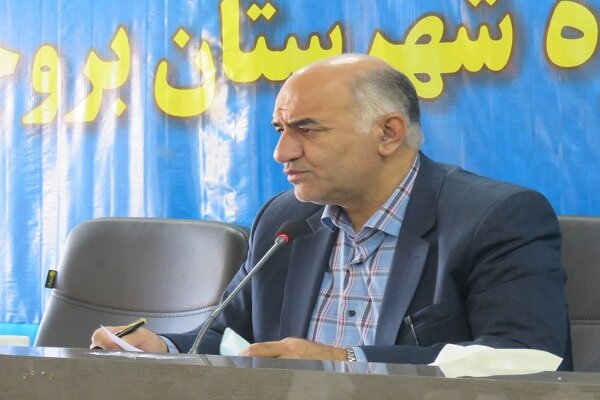 تأکید فرماندار بروجرد بر نظارت دقیق بر سهمیه آرد و کیفیت نان