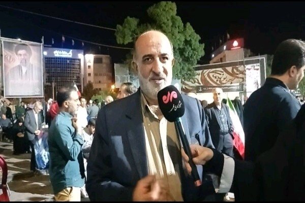 حضور شبانه مردم کردستان نشانه ایمان و اراده مستحکم در برابر دشمنان