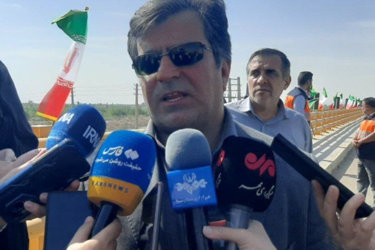 تکمیل پل ۵۶ متری فیروزآباد در کمتر از ۸ ماه