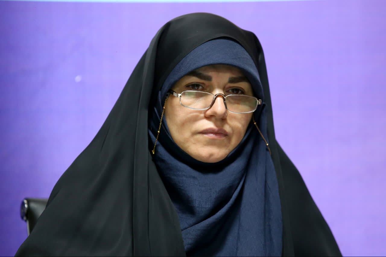 دولت نباید در برابر آسیب‌های حریم خانواده منفعل باشد