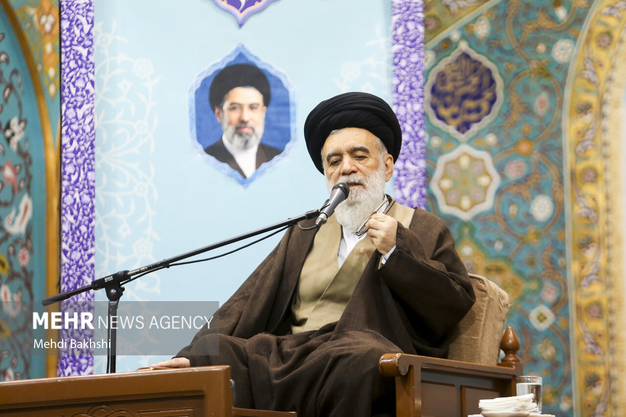 آیت‌الله حسینی خراسانی:فقها میراث‌داران معارف اهل‌بیت(ع) هستند