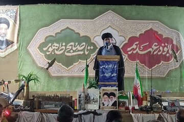 امام جمعه گناوه: حفظ انسجام ملی راه مقابله با توطئه‌های دشمن است