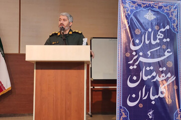 ضرورت جلوگیری از دوقطبی‌سازی میدان‌های مردمی
