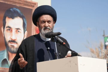 ایران در جنگ ۸ ساله با ائتلافی از قدرت‌های بزرگ مواجه بود