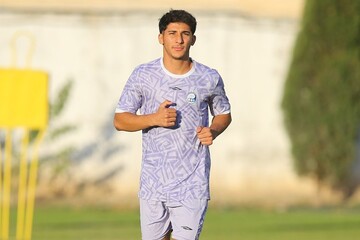 یک بازیکن جوان به استقلال پیوست