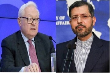 Senior Iranian, Russian diplomats discuss ties, region