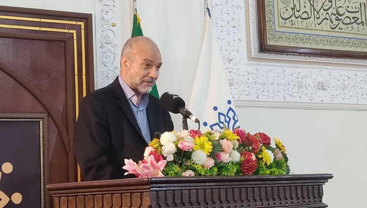 شمس و مولانا را میتوان نه دو تن، بلکه یک تن دانست