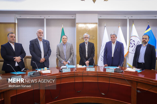 نشست علمی گرامیداشت روز جهانی ناشنوایان