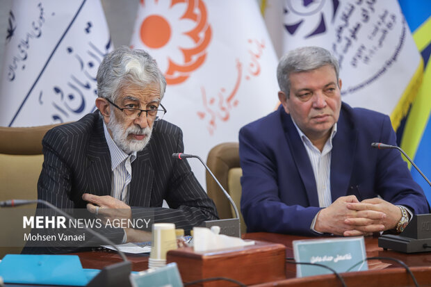 نشست علمی گرامیداشت روز جهانی ناشنوایان