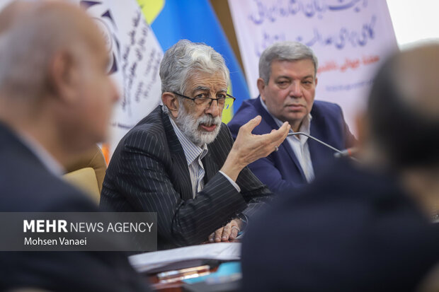 نشست علمی گرامیداشت روز جهانی ناشنوایان