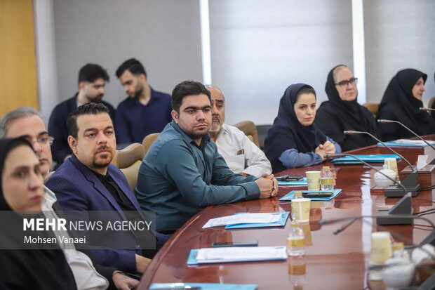 نشست علمی گرامیداشت روز جهانی ناشنوایان