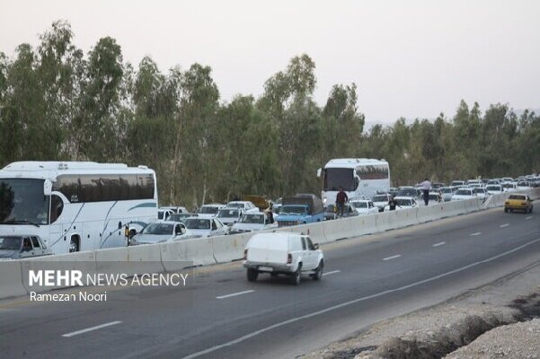 حق‌پرست: کنترل ناوگان مسافری برای کاهش تصادفات در هرمزگان تشدید شد