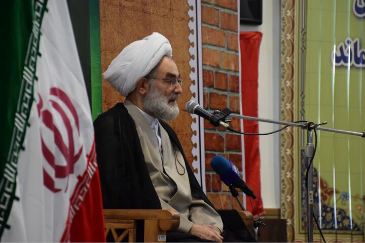 نیروی انتظامی تراز انقلاب باید به اخلاق قرآنی مزین باشد