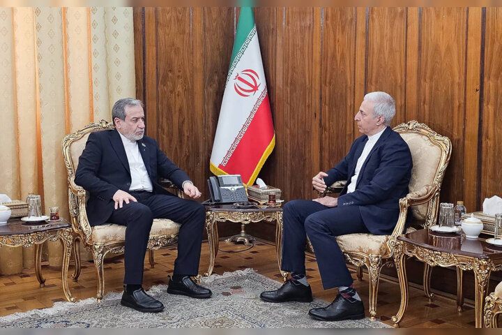 دیدار سرکنسول ایران در گوانجو با عراقچی